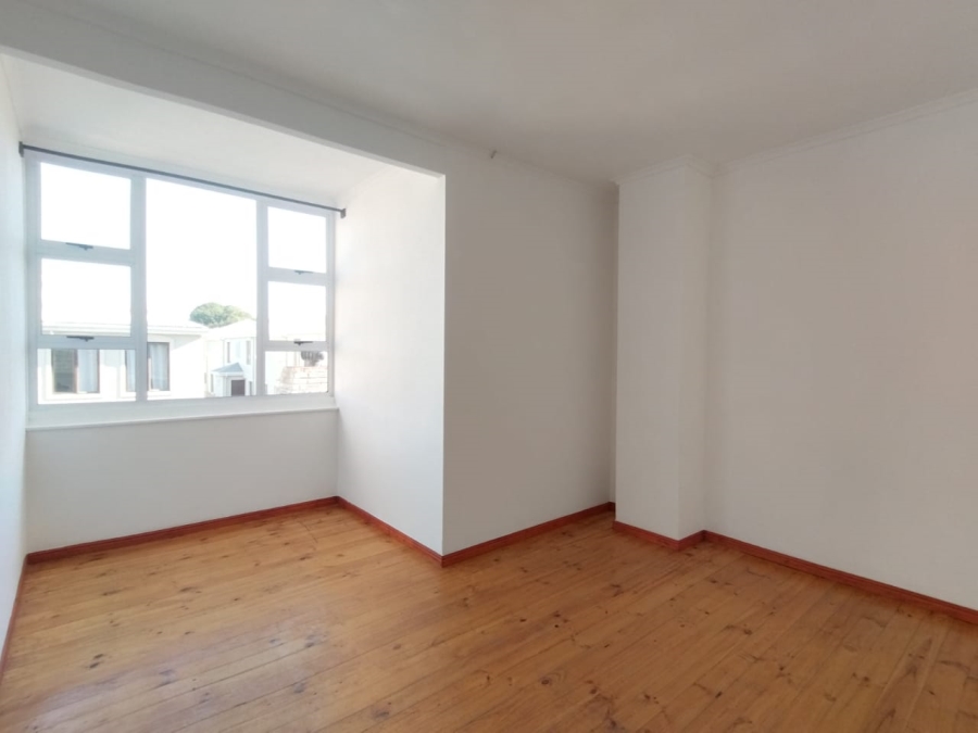 To Let 3 Bedroom Property for Rent in Table View Western Cape